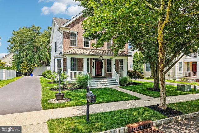 30 WRIGHT DR, Chesterfield, NJ 08515