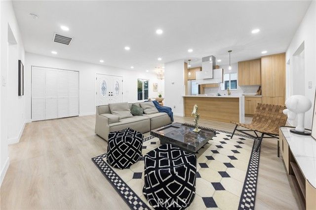 344 Pamela Rd, Monrovia, CA 91016