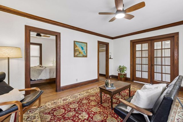 2536 30th Avenue S, Minneapolis, MN 55406