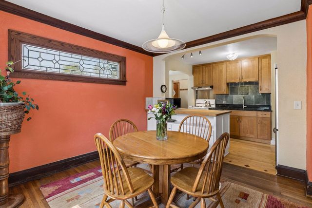 2536 30th Avenue S, Minneapolis, MN 55406