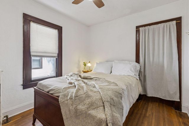 2536 30th Avenue S, Minneapolis, MN 55406