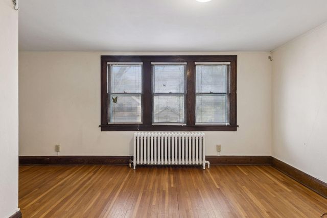 2536 30th Avenue S, Minneapolis, MN 55406