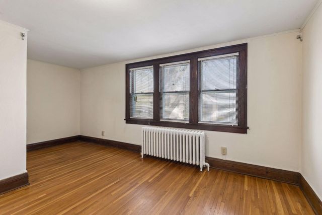 2536 30th Avenue S, Minneapolis, MN 55406