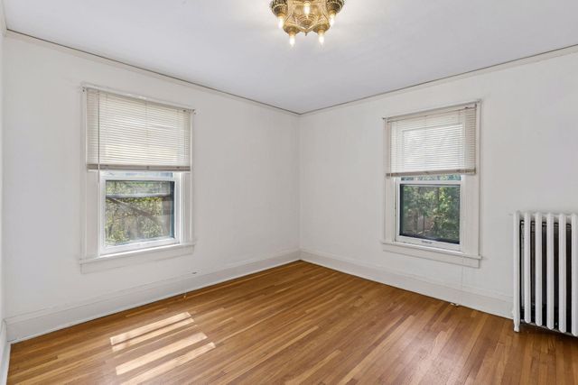 2536 30th Avenue S, Minneapolis, MN 55406