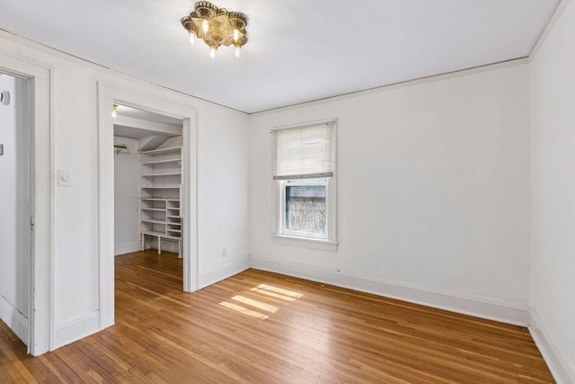 2536 30th Avenue S, Minneapolis, MN 55406