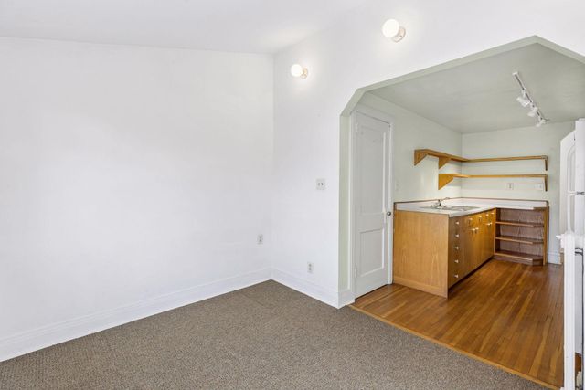 2536 30th Avenue S, Minneapolis, MN 55406