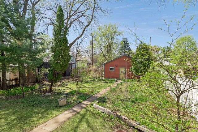 2536 30th Avenue S, Minneapolis, MN 55406