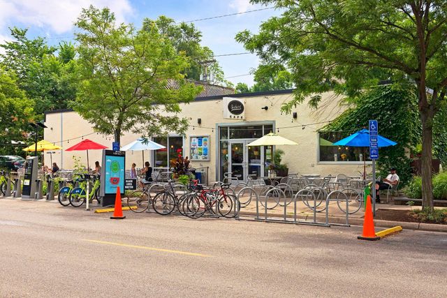 2536 30th Avenue S, Minneapolis, MN 55406