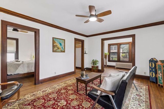 2536 30th Avenue S, Minneapolis, MN 55406