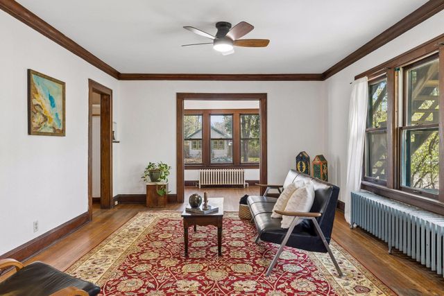 2536 30th Avenue S, Minneapolis, MN 55406