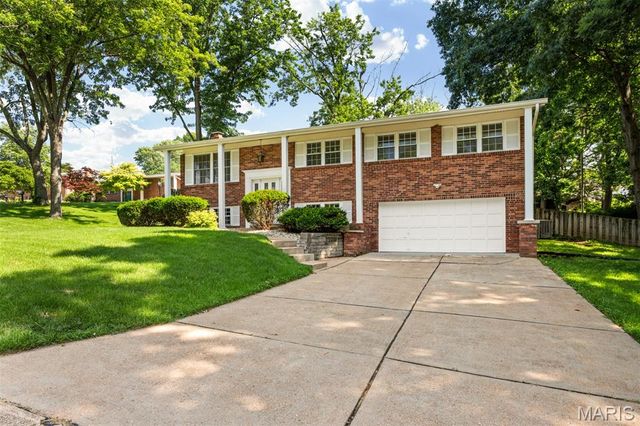 11288 Briarstone Drive, Unincorporated, MO 63126