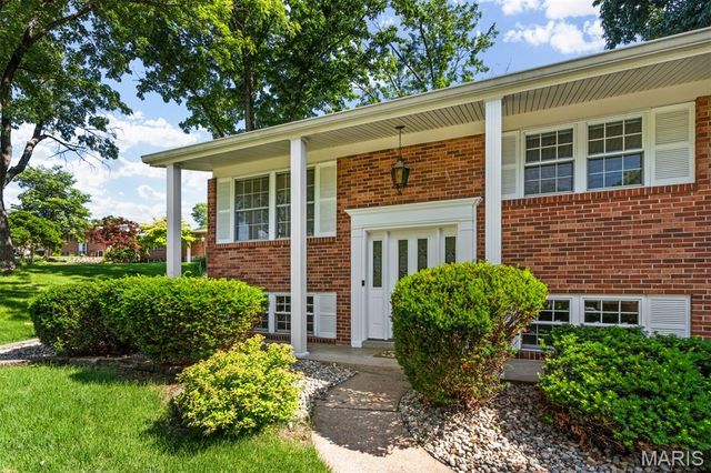 11288 Briarstone Drive, Unincorporated, MO 63126