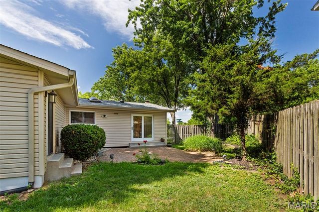 11288 Briarstone Drive, Unincorporated, MO 63126