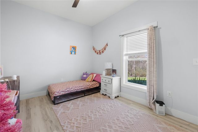 725 Hidden Falls Drive, West Union, SC 29696