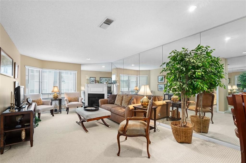 244 13th NE Street 107, Atlanta, GA 30309