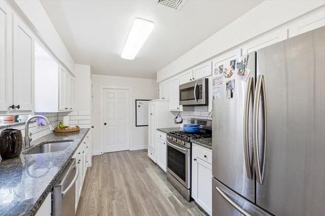 833 Sandpiper Drive, Denton, TX 76205