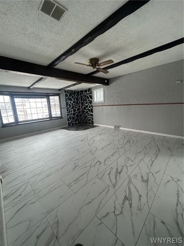 34 Sandrock Road, Buffalo, NY 14207