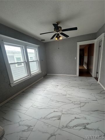 34 Sandrock Road, Buffalo, NY 14207