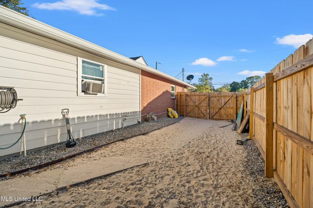 122 Gandy Circle, Long Beach, MS 39560