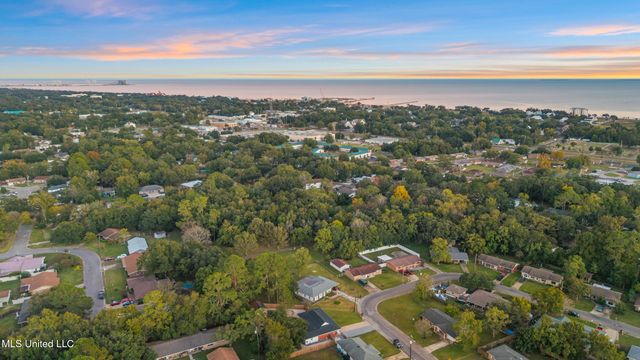 122 Gandy Circle, Long Beach, MS 39560