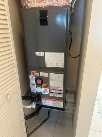 2770 NE 15th 201, Fort Lauderdale, FL 33304