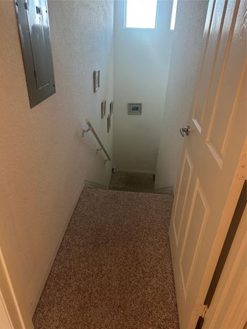 2770 NE 15th 201, Fort Lauderdale, FL 33304