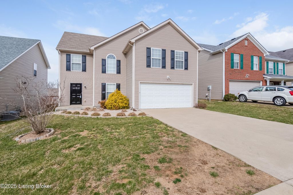9707 Evanwood Ct, Louisville, KY 40228