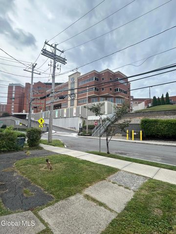 443 Myrtle Avenue, Albany, NY 12208