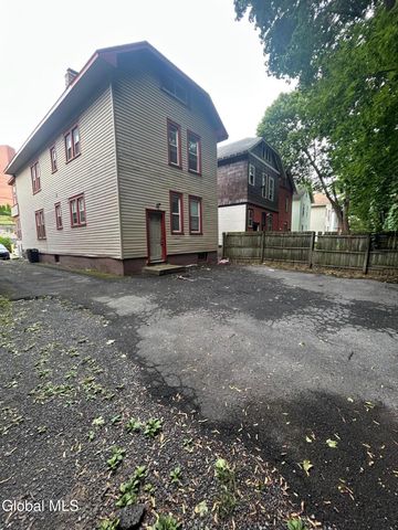 443 Myrtle Avenue, Albany, NY 12208