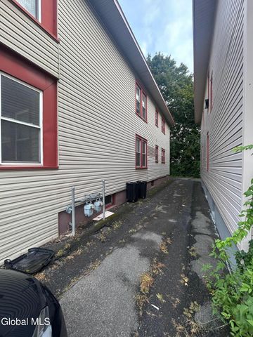 443 Myrtle Avenue, Albany, NY 12208