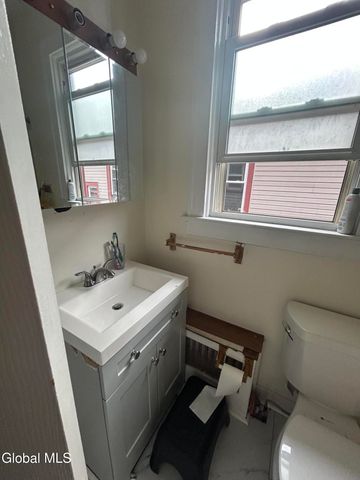 443 Myrtle Avenue, Albany, NY 12208