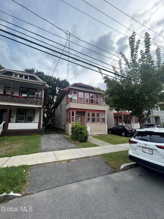 443 Myrtle Avenue, Albany, NY 12208