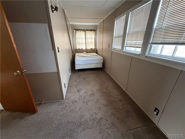 1316 Garrett Avenue, Niagara Falls, NY 14305
