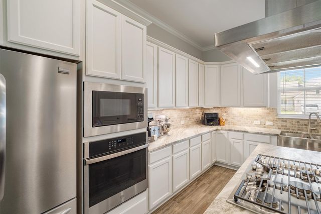 12118 Enclave Court, Santa Fe, TX 77510