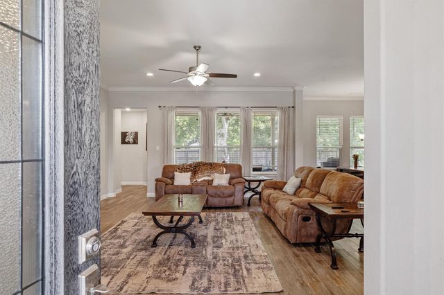 12118 Enclave Court, Santa Fe, TX 77510