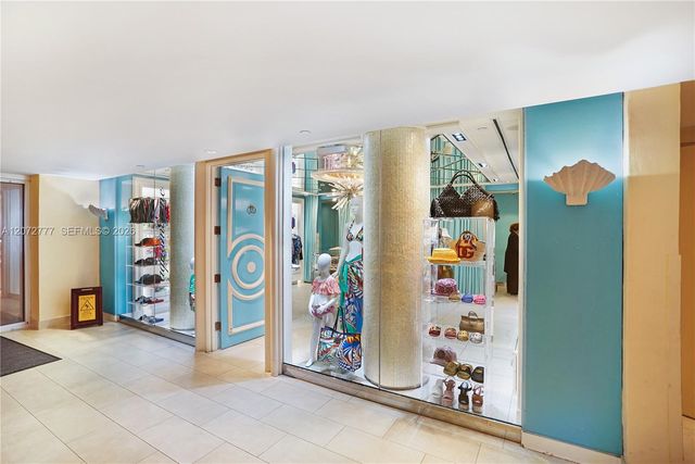 4401 Collins Avenue 1115, Miami Beach, FL 33140