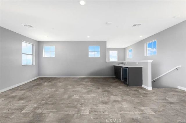 115 Frame, Irvine, CA 92618