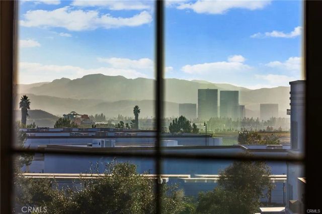 115 Frame, Irvine, CA 92618