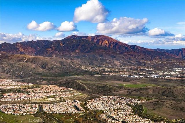 115 Frame, Irvine, CA 92618