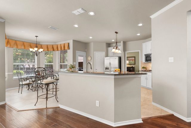2233 Beechwood Lane, Flower Mound, TX 75028