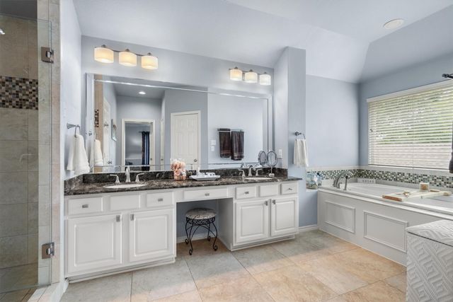 2233 Beechwood Lane, Flower Mound, TX 75028