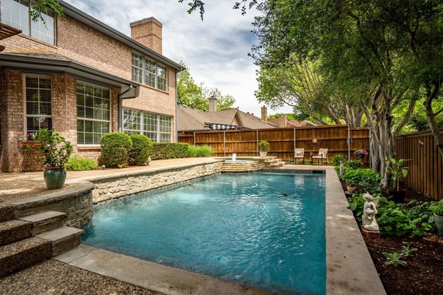 2233 Beechwood Lane, Flower Mound, TX 75028