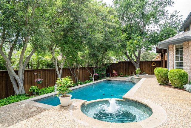 2233 Beechwood Lane, Flower Mound, TX 75028