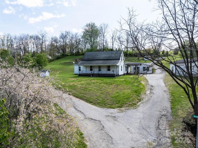 20 & 28 Toby Drive, Asheville, NC 28806