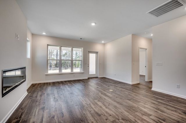 3081 Claredon St, Longs, SC 29568