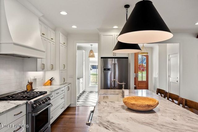 2311 Boyd Farris Rd, Cookeville, TN 38506