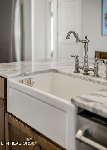 2311 Boyd Farris Rd, Cookeville, TN 38506