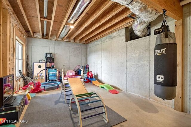 2311 Boyd Farris Rd, Cookeville, TN 38506