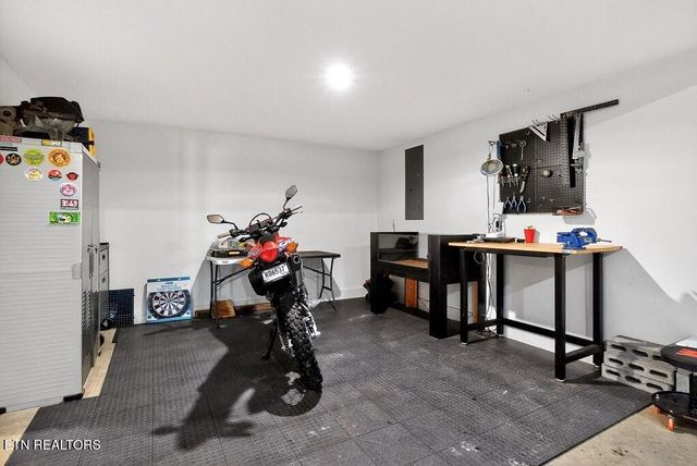 2311 Boyd Farris Rd, Cookeville, TN 38506