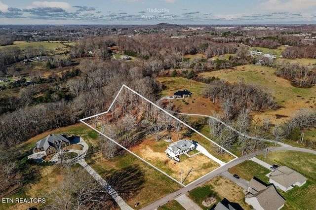 2311 Boyd Farris Rd, Cookeville, TN 38506